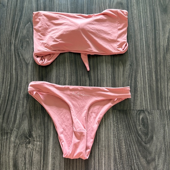 437 Active Swimwear Womens Pink Tie-Front Bandeau Bikini Set Small - Picture 5 of 10